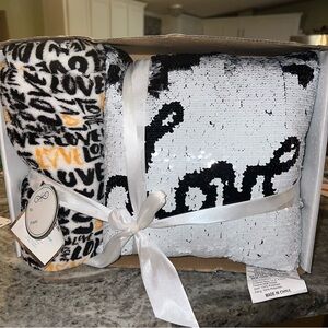 Posh Home Sequin Pillow & Printed Throw Gift Set New NIB Love